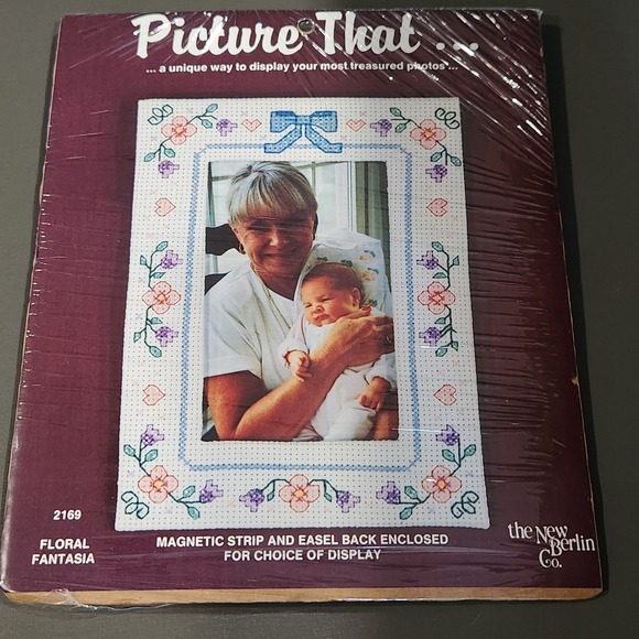 New Berlin Picture That Floral Photo Frame Cross Stitch Kit Magnetic Easel 2169 - Picture 1 of 9